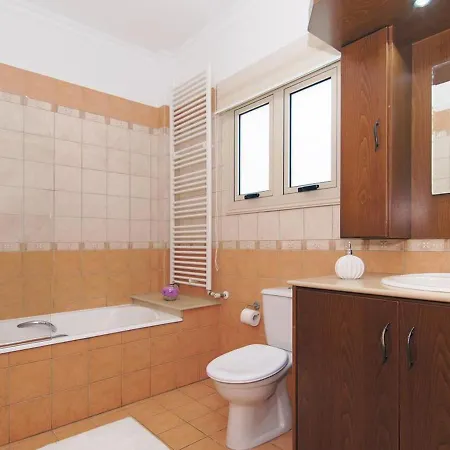 Villa Harmony By Interhome